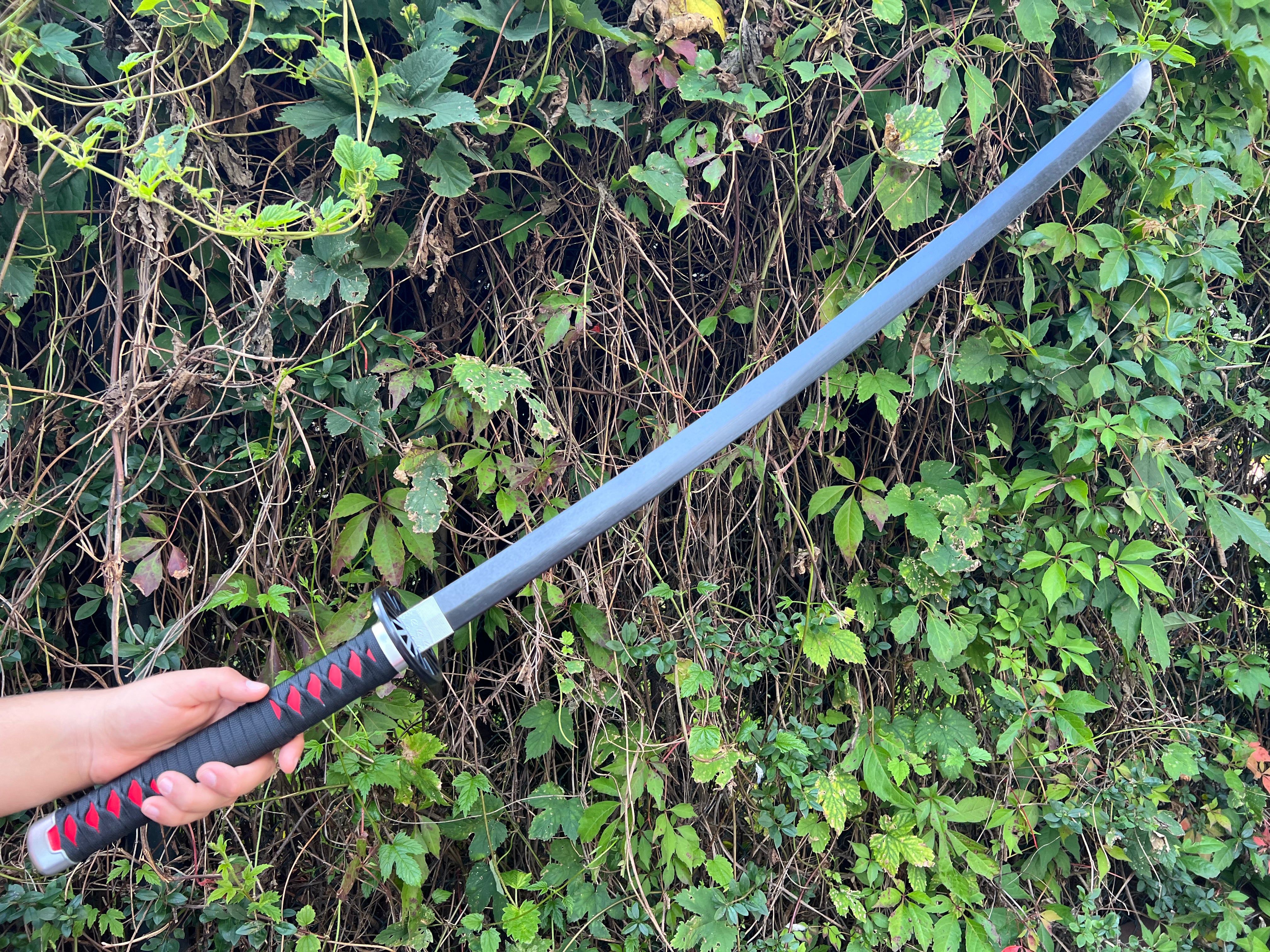 Tanjiro Katana with Bamboo Blade-Demon Slayer (Nichirin): Kimetsu No Yaiba (Pre-order)
