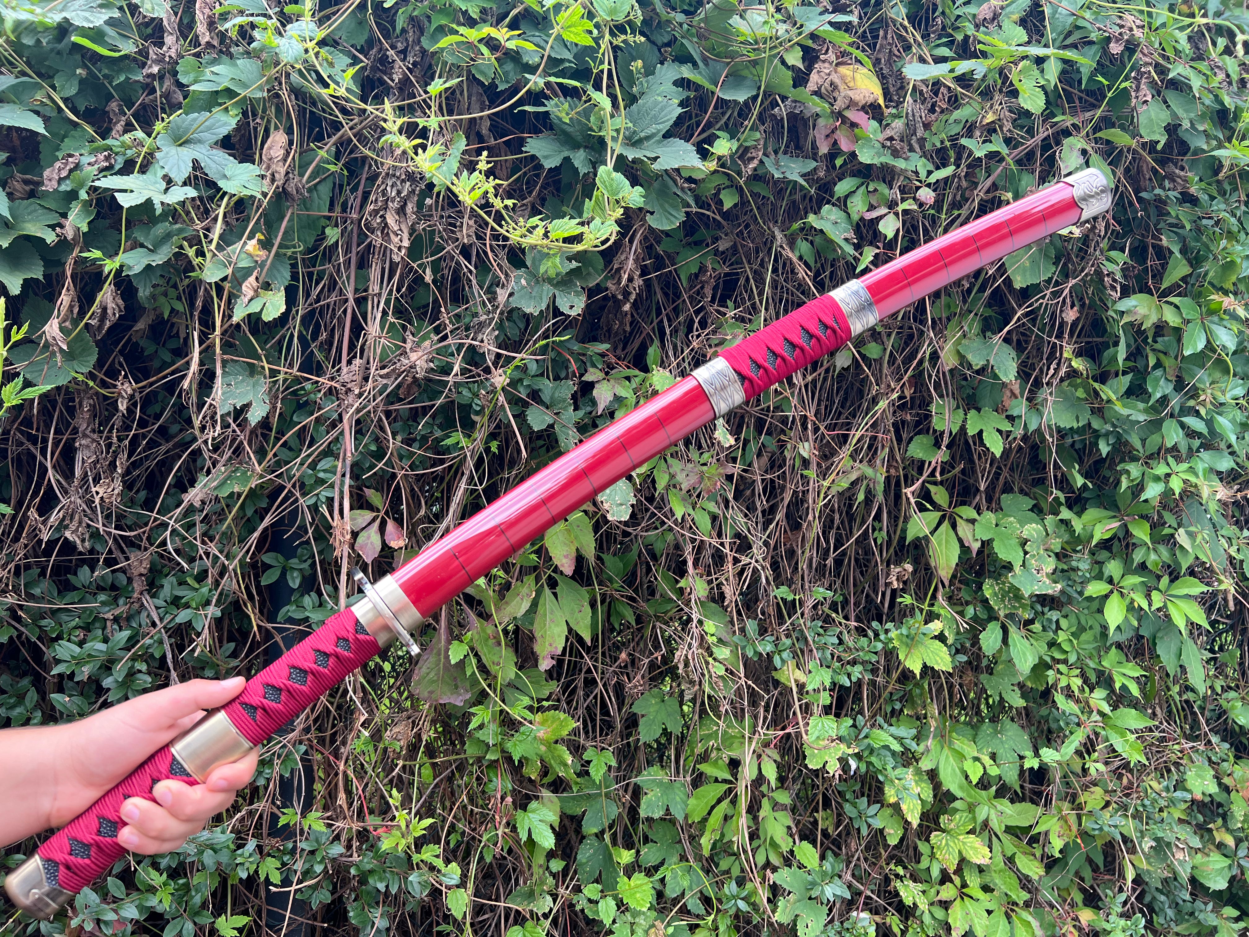 Zoro Sandai Kitetsu Katana with Bamboo Blace-One Piece (Pre-order)