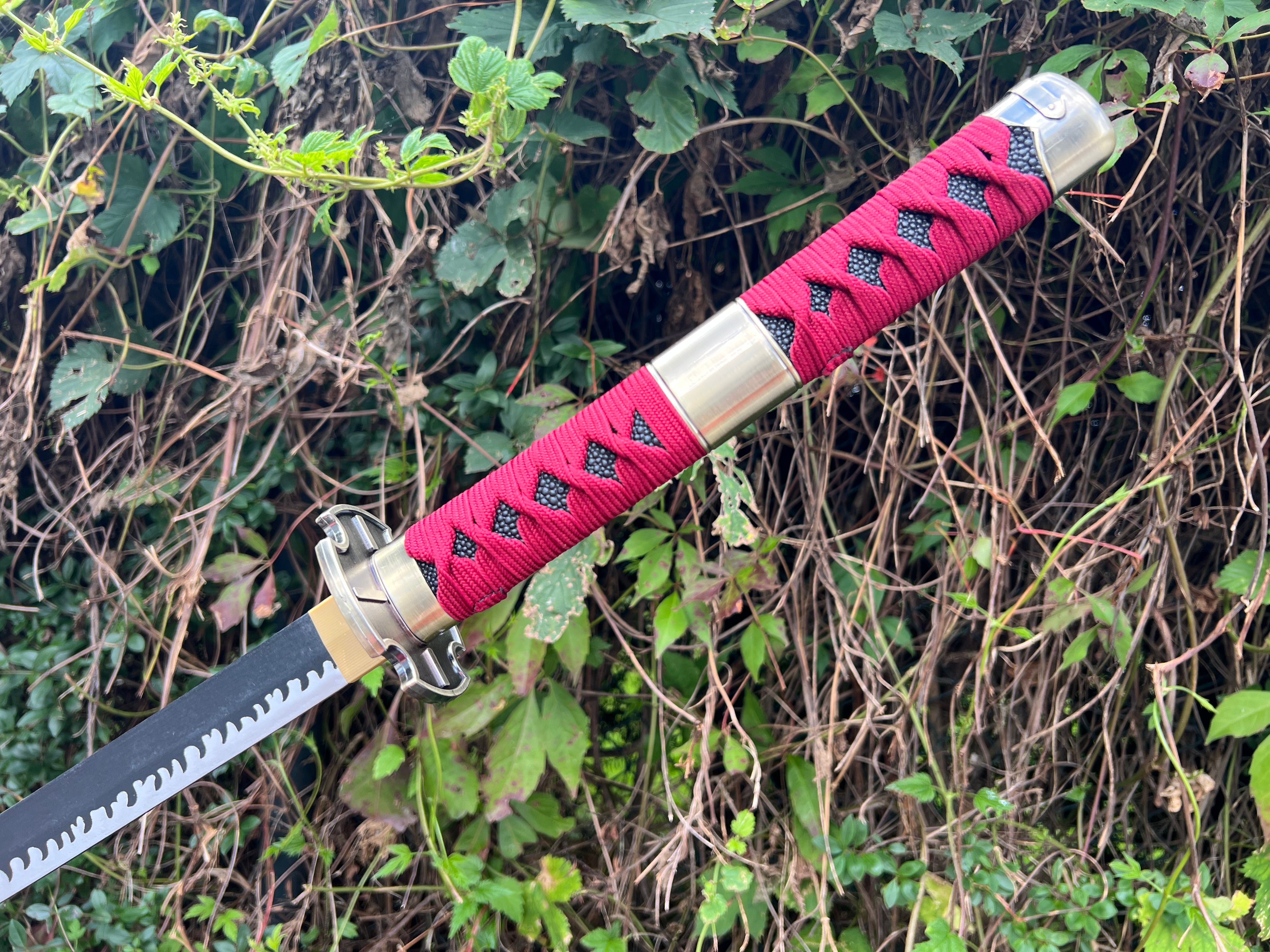 Zoro Sandai Kitetsu Katana with Bamboo Blace-One Piece (Pre-order)