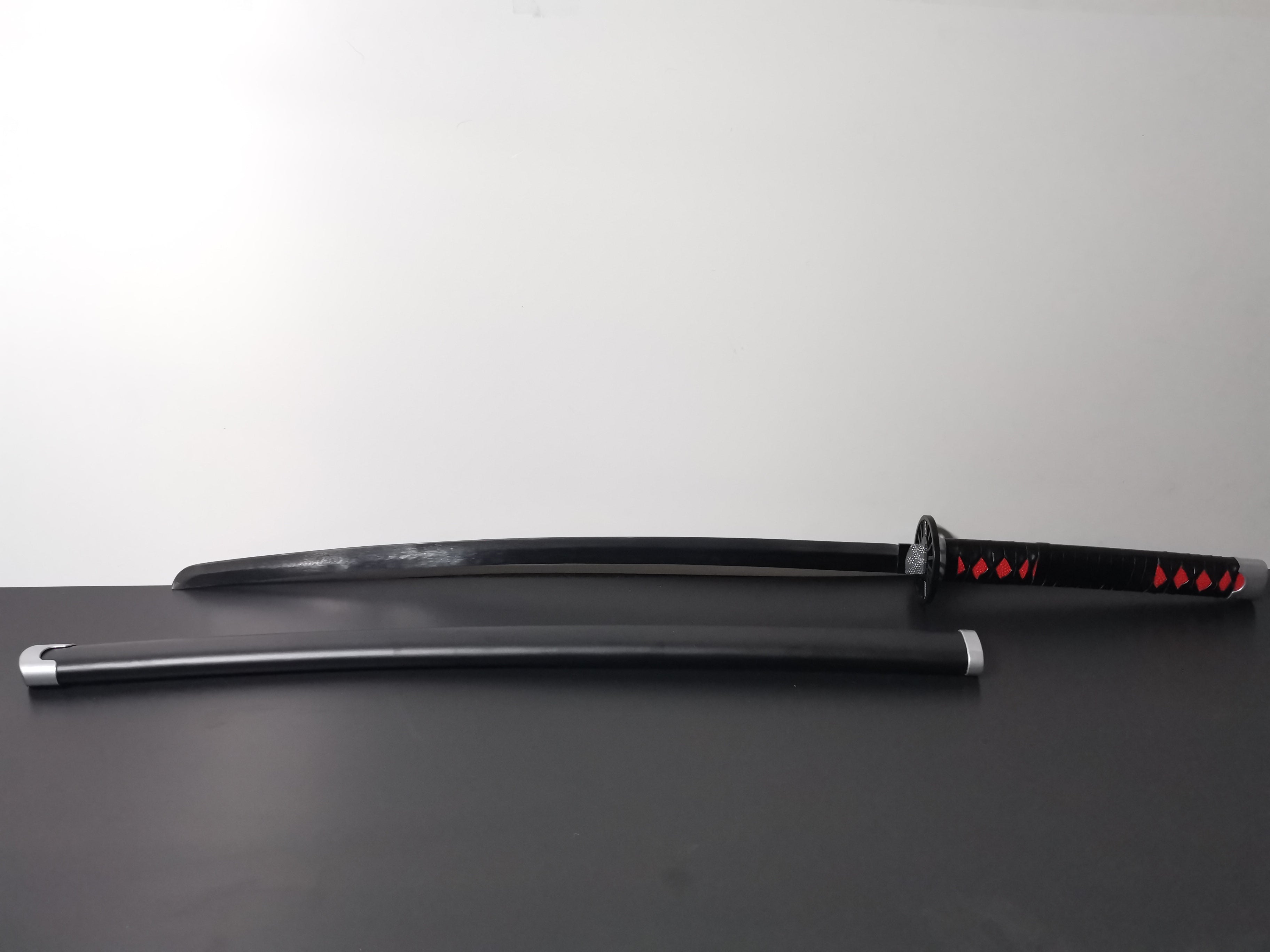 Tanjiro Katana-Demon Slayer (Nichirin): Kimetsu No Yaiba (Vorbestellung)