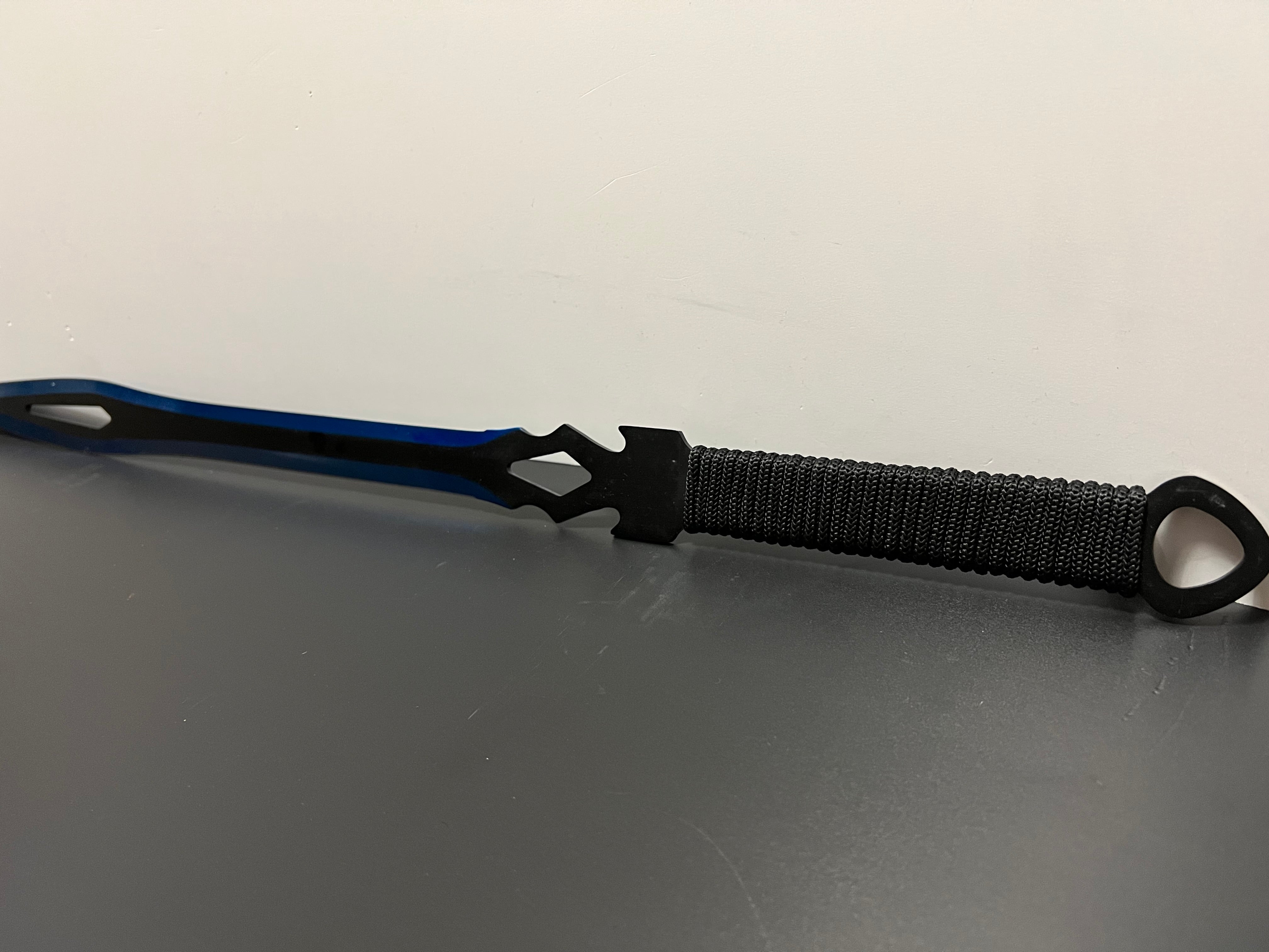 Blue back sword with 2 throwing knives (pre-order)