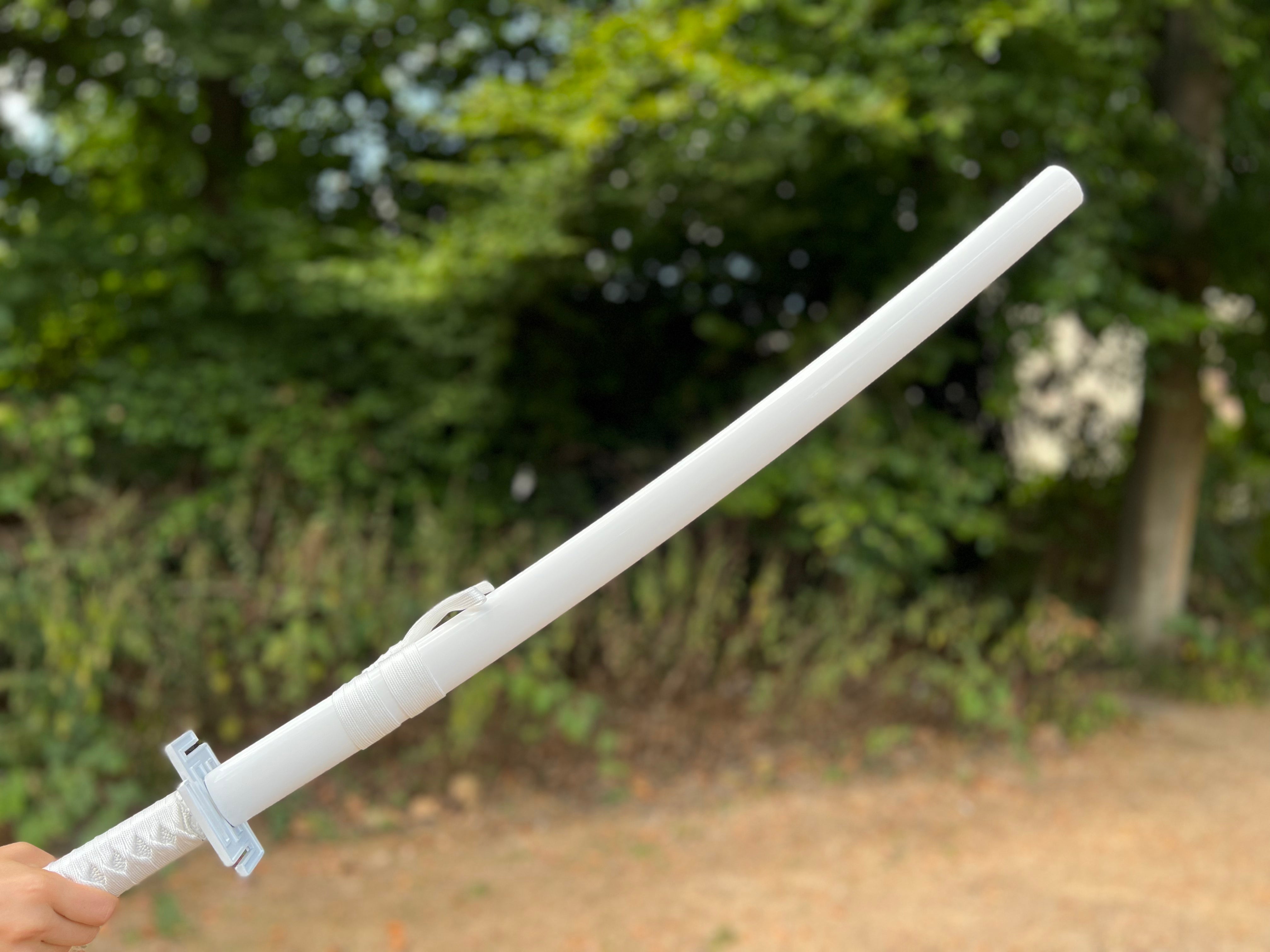 Ichigo Zangetsu Katana in the Bankai Form (White) - Bleach