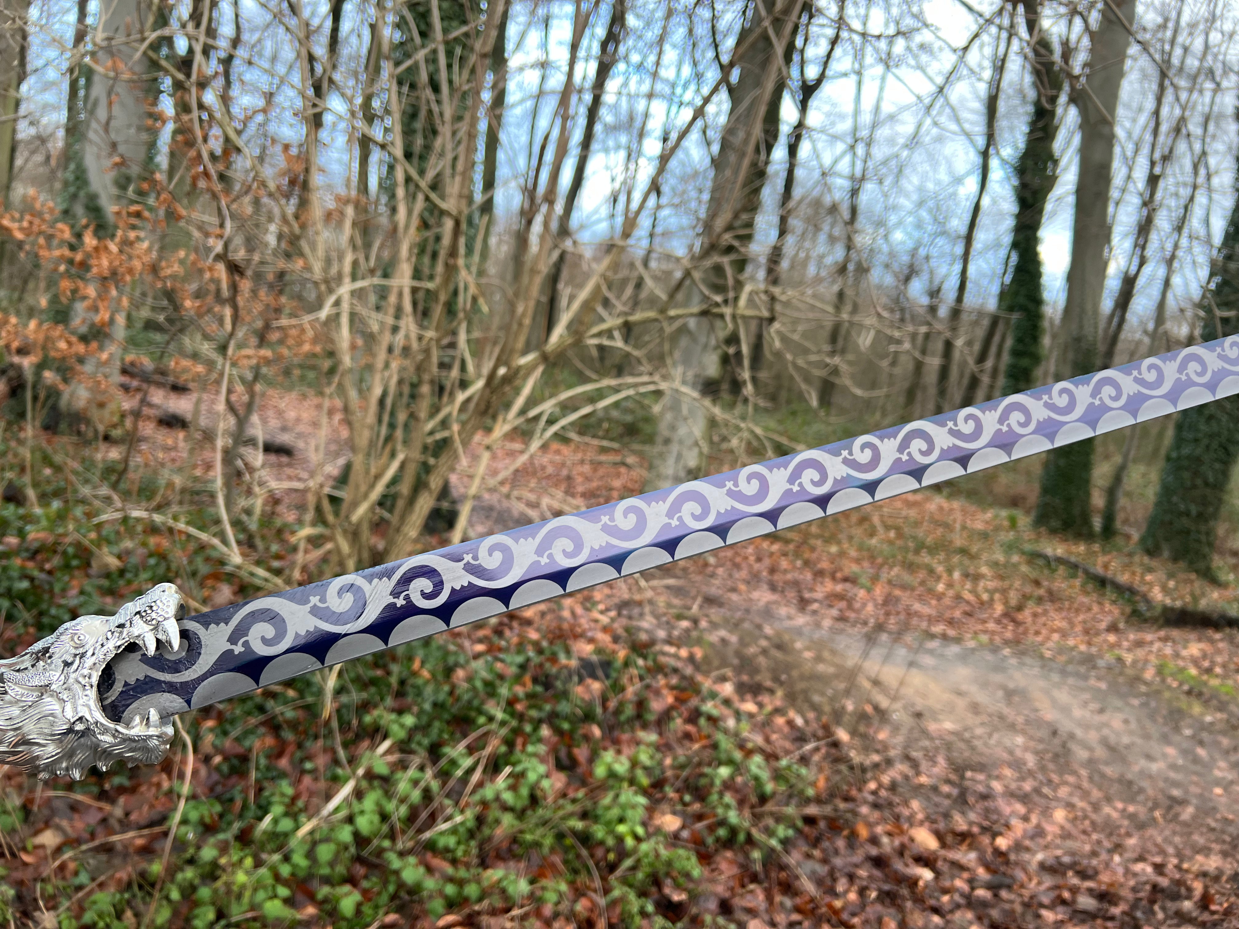 Practical hand-forged Longquan sword with wolf's head (silver)