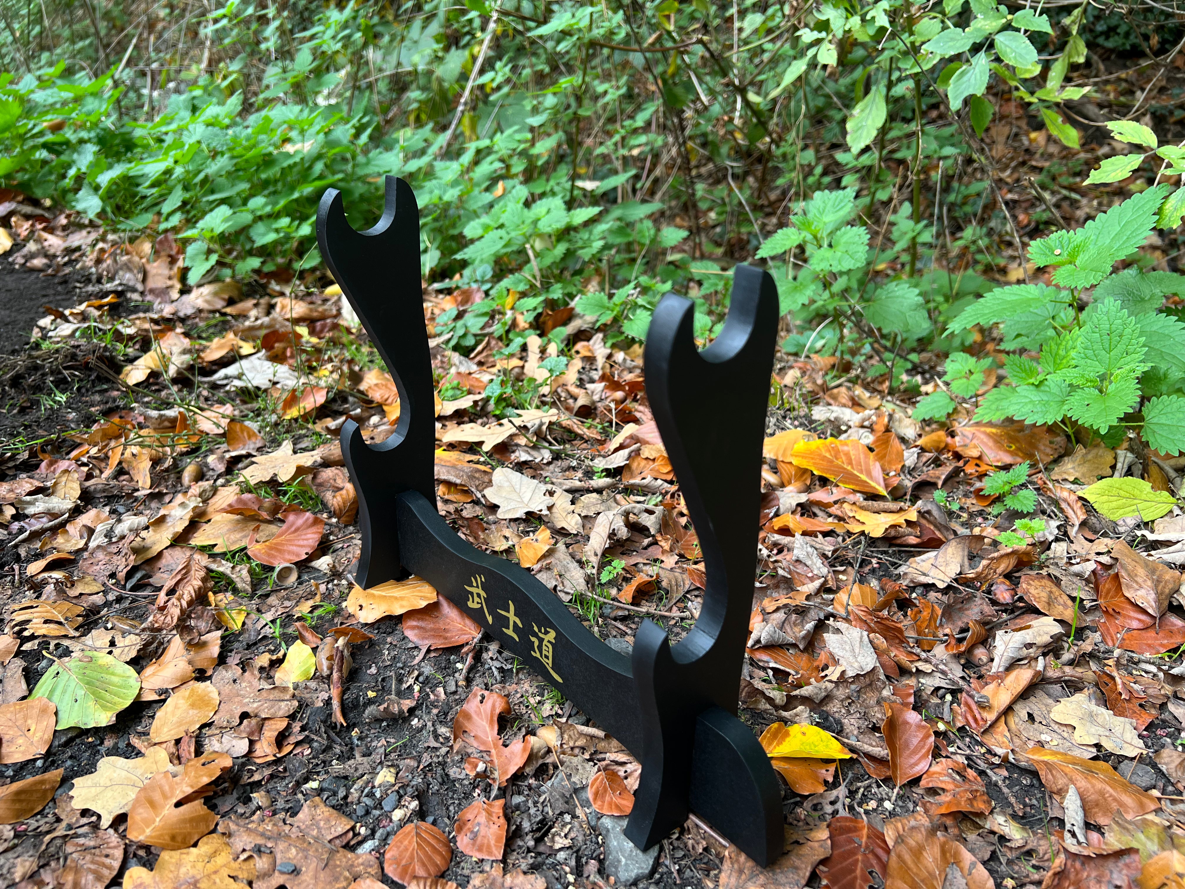 Table stand for two katana/sword
