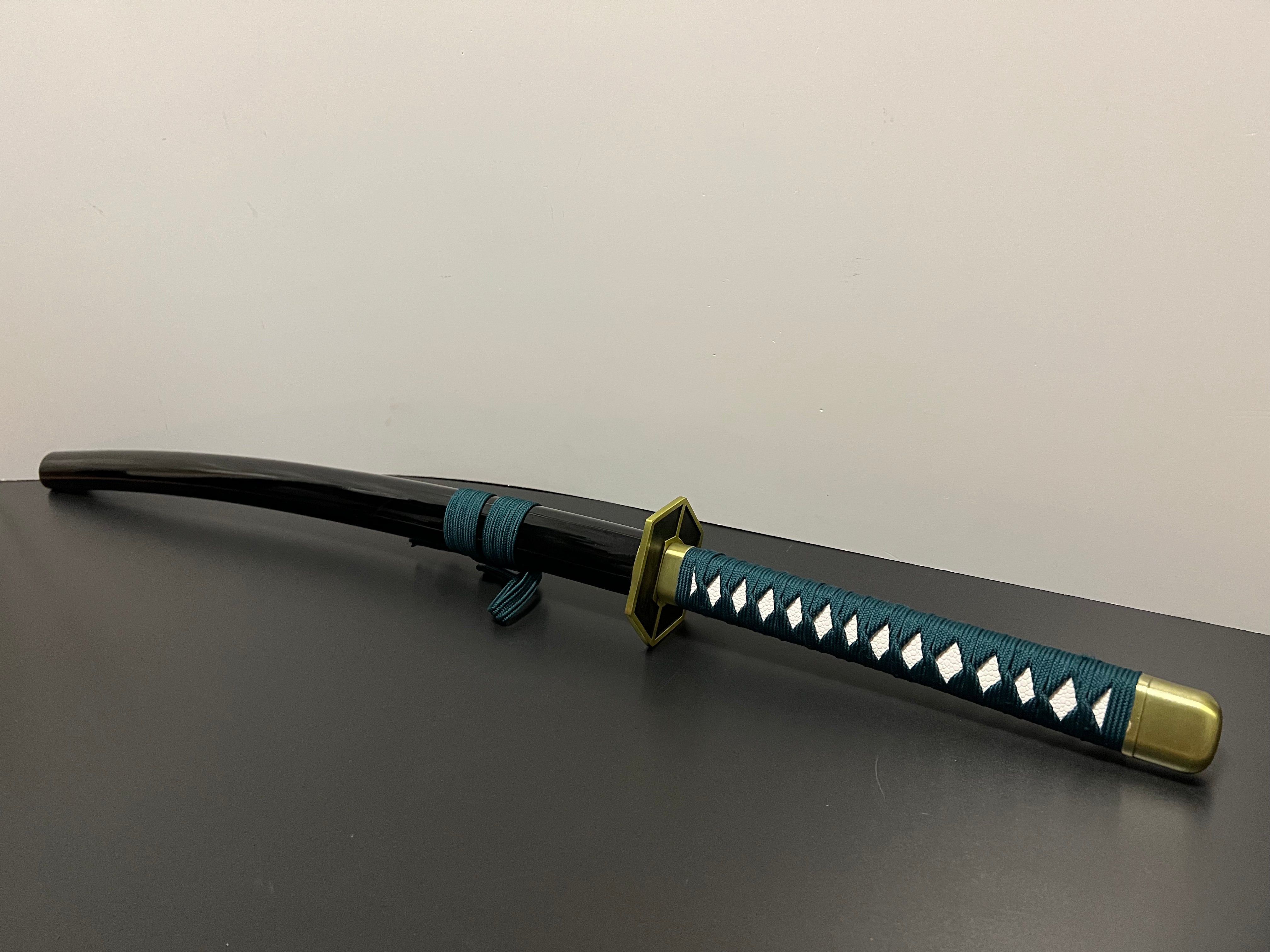Sousuke Aizen Kyouka Katana - Bleach