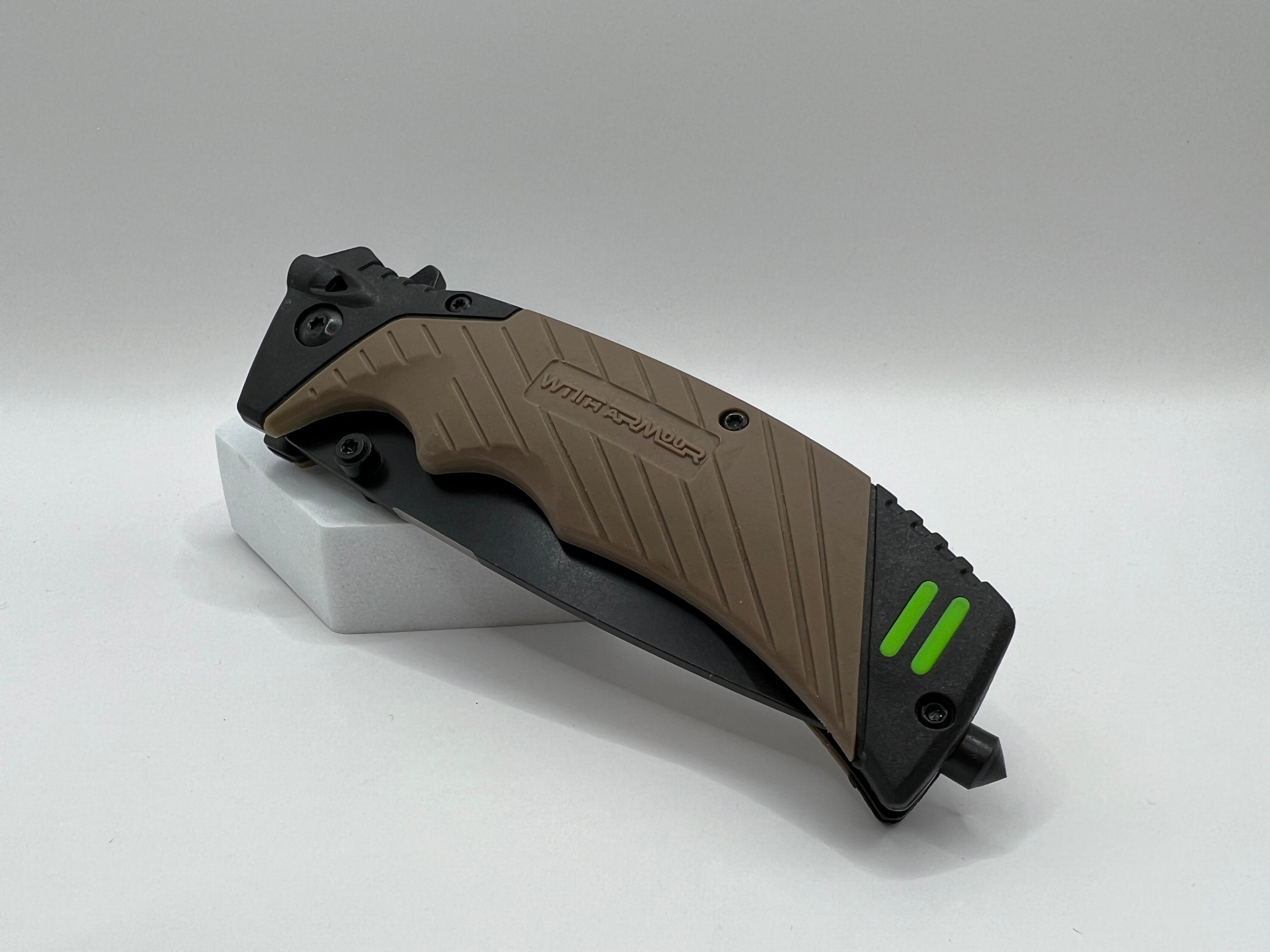 The Nightingale - Robust pocket knife for versatile inserts