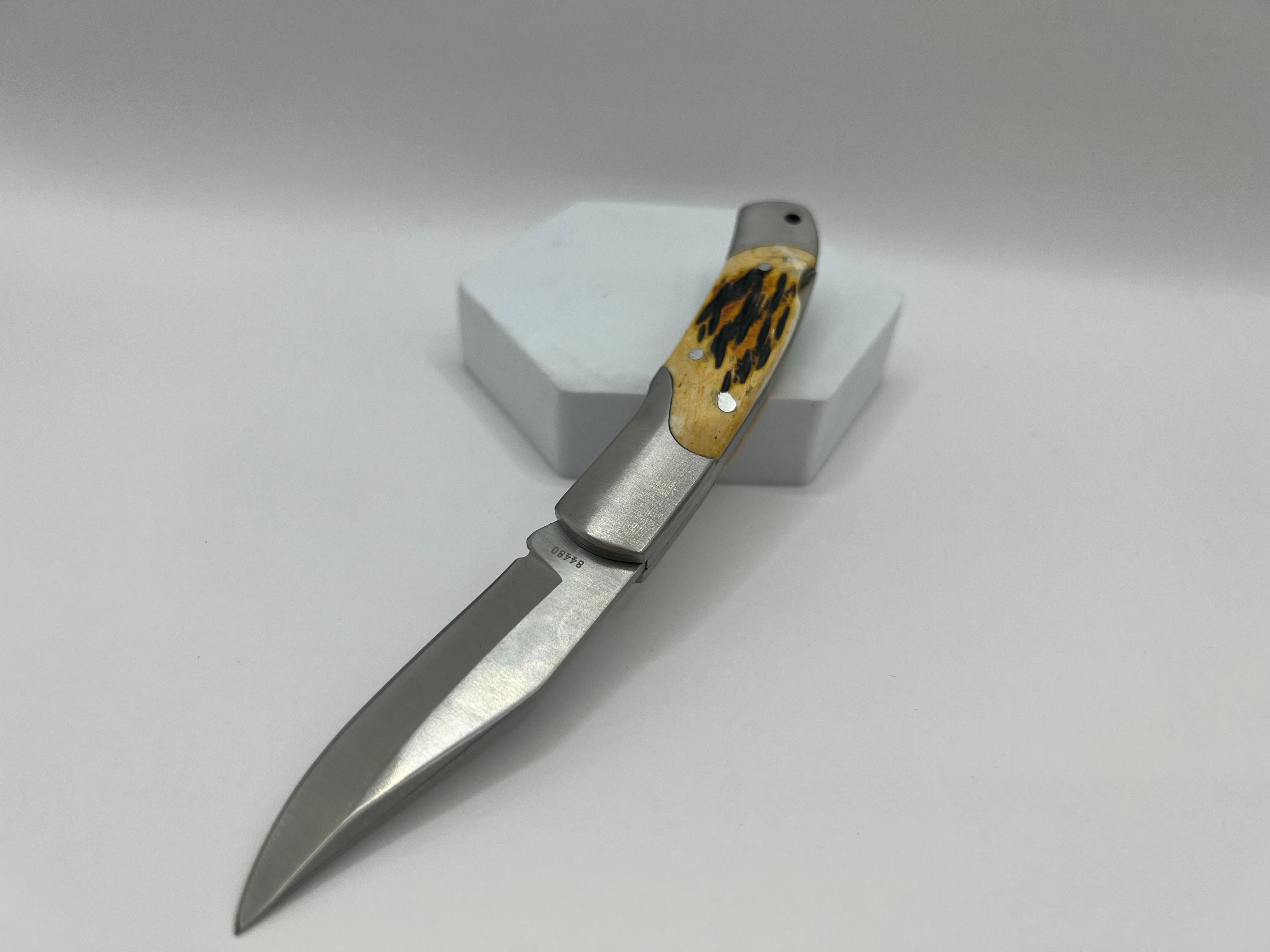 Pocket knife Model: Bone