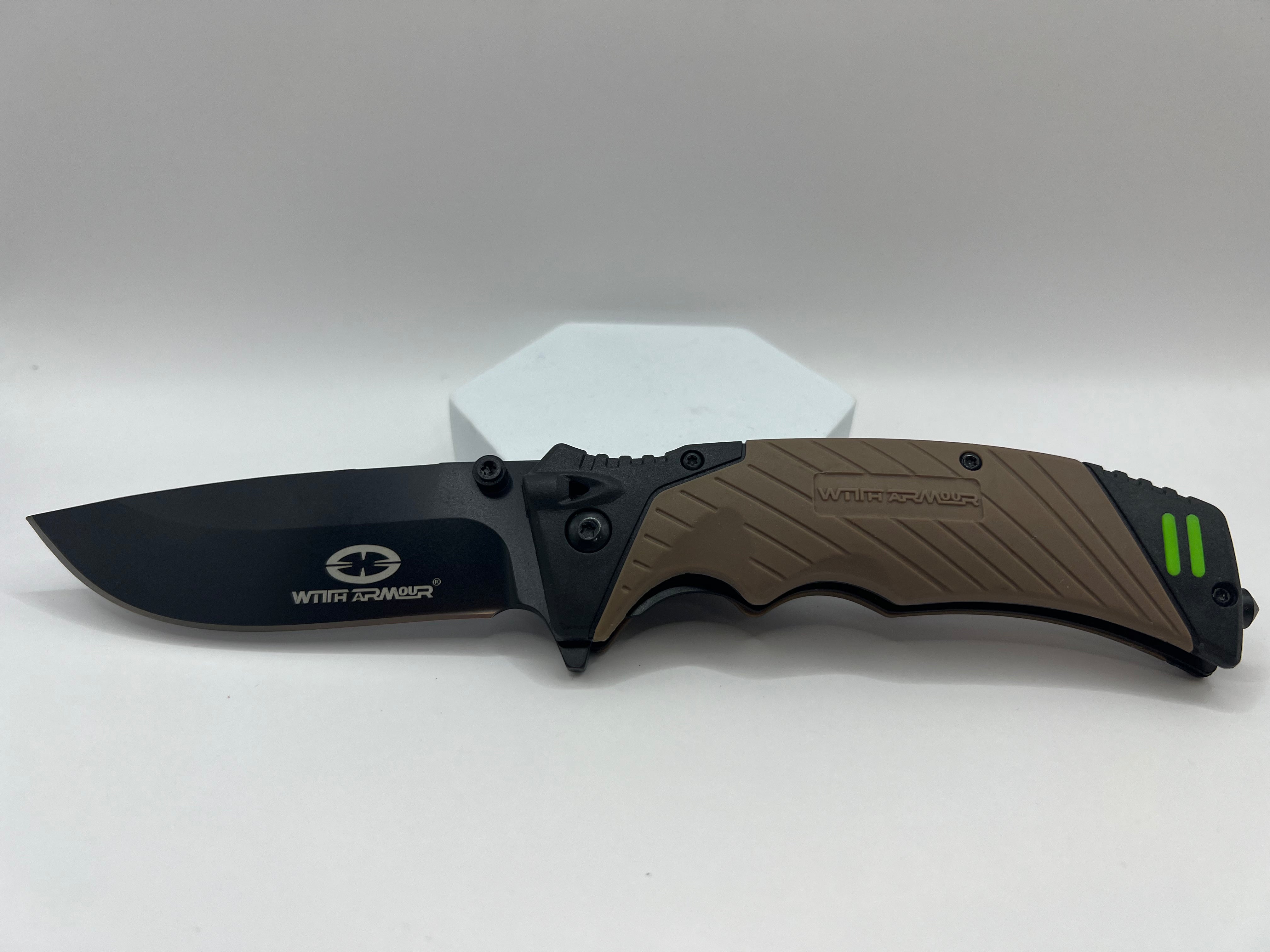 The Nightingale - Robust pocket knife for versatile inserts